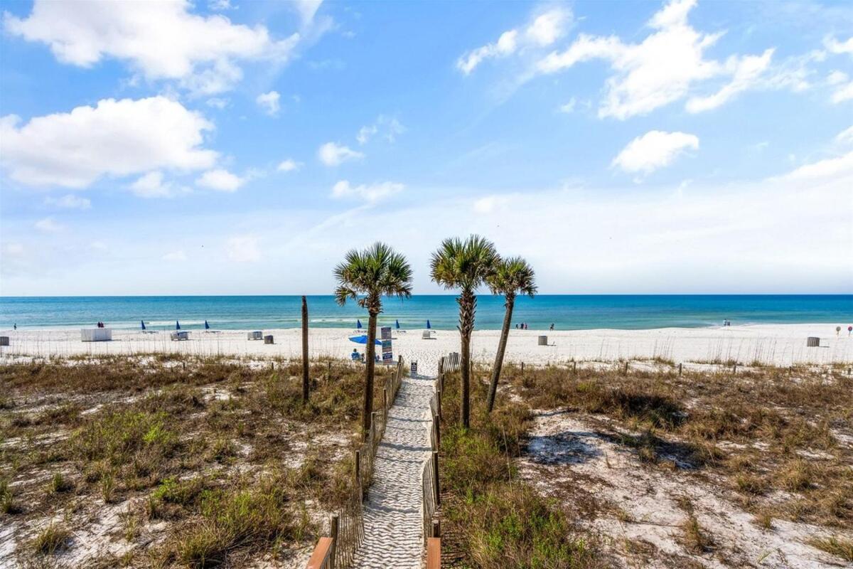 Edgewater Windward 104 - 1 Bedroom Beachfront Sleeps 4 Panama City Beach